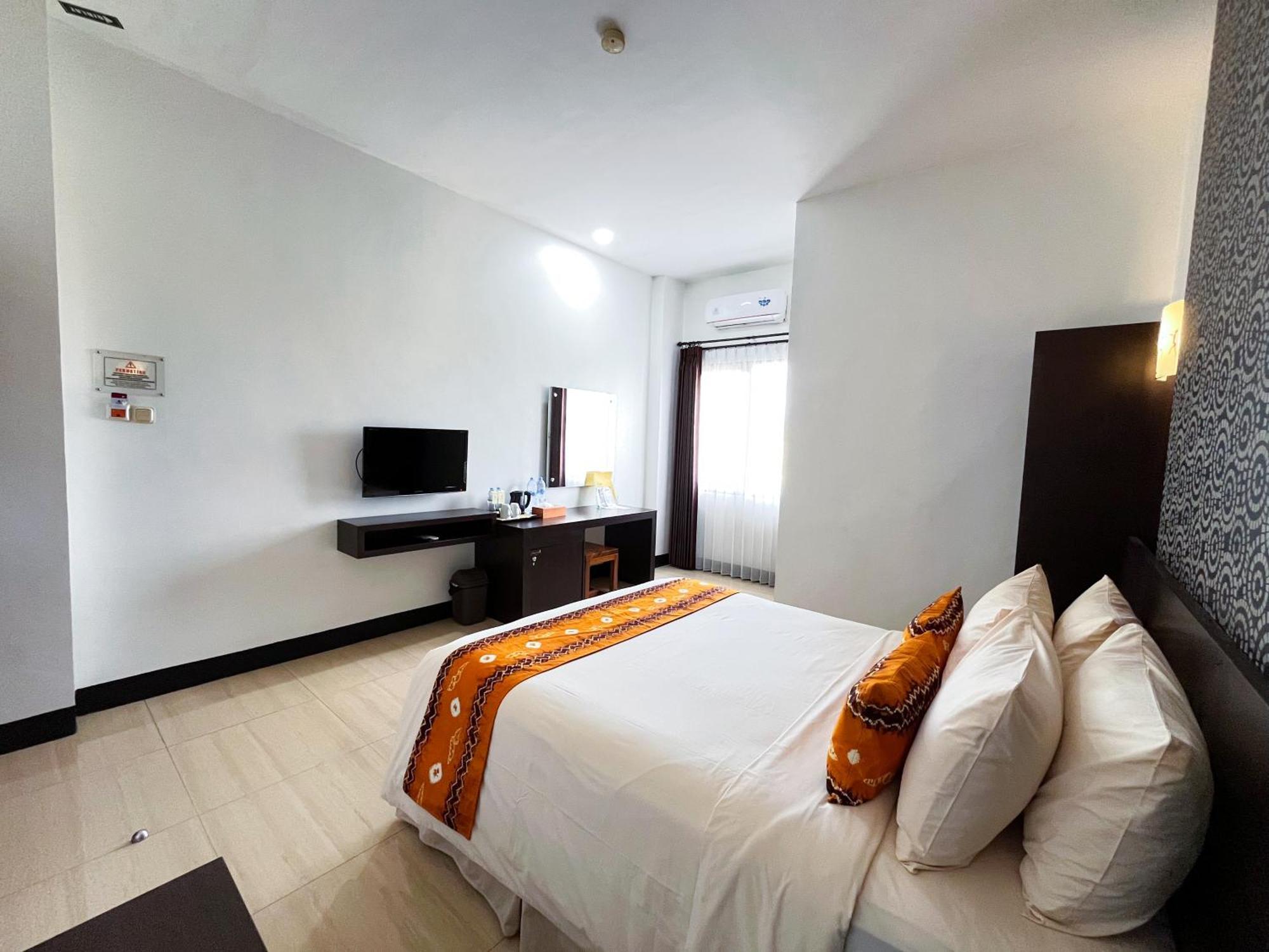 Hotel Roditha Banjarbaru Banjarmasin  Buitenkant foto