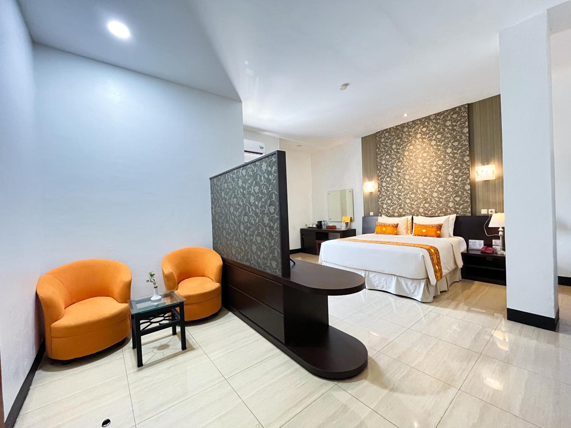 Hotel Roditha Banjarbaru Banjarmasin  Buitenkant foto