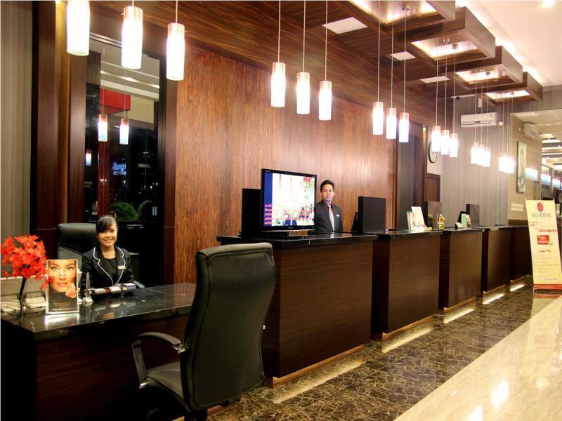 Hotel Roditha Banjarbaru Banjarmasin  Buitenkant foto
