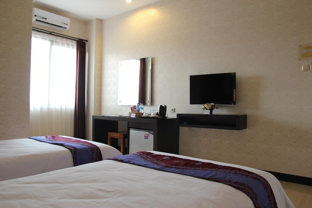 Hotel Roditha Banjarbaru Banjarmasin  Kamer foto
